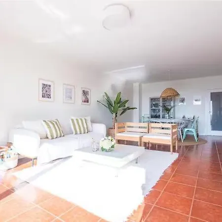 Holiday home T3 Em Moledo Com Piscina Privada A 100m Da Caminha